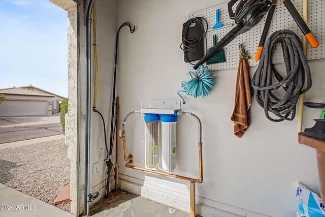 29029 N SHANNON Drive, San Tan Valley, AZ 85143