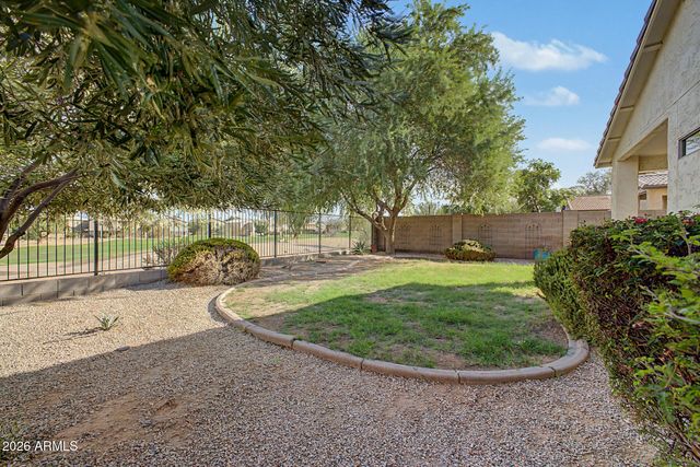 29029 N SHANNON Drive, San Tan Valley, AZ 85143