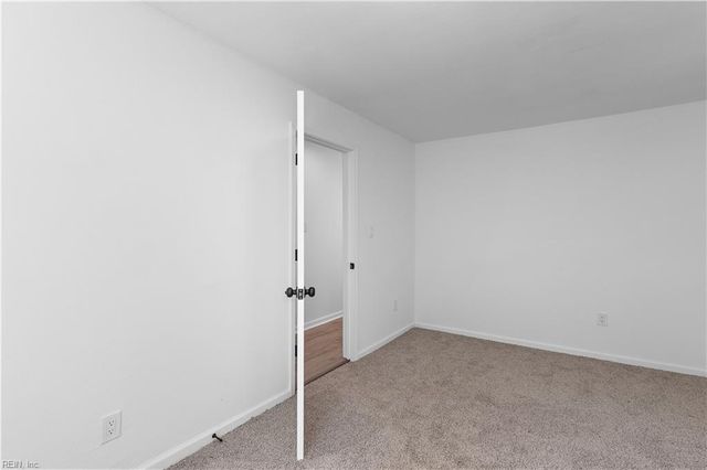 8480 Green Level RD, Ivor, VA 23866