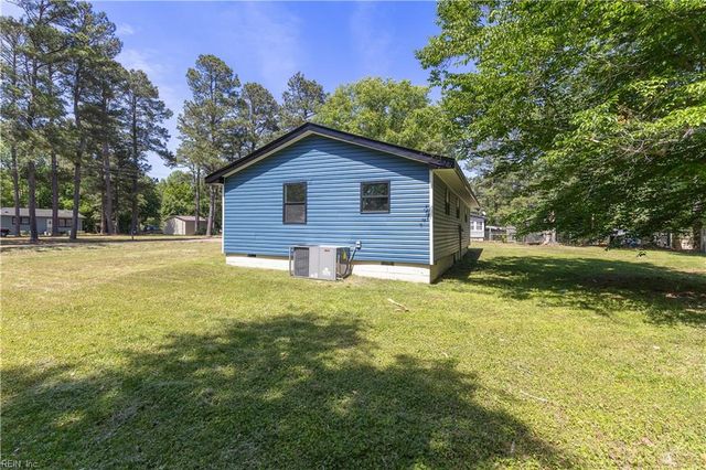 8480 Green Level RD, Ivor, VA 23866