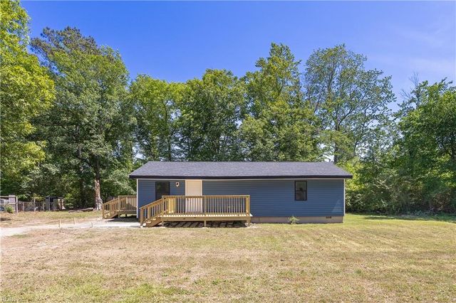 8480 Green Level RD, Ivor, VA 23866