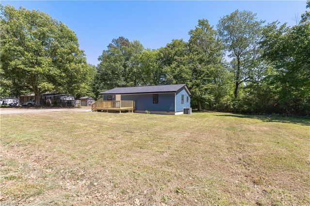 8480 Green Level RD, Ivor, VA 23866