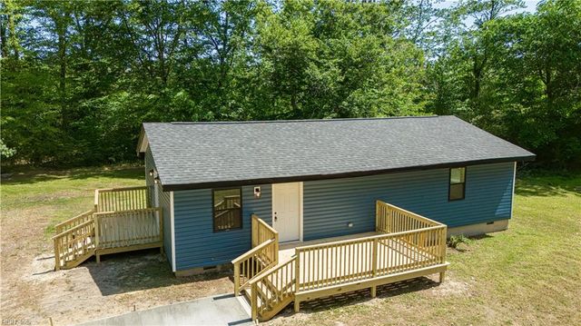 8480 Green Level RD, Ivor, VA 23866