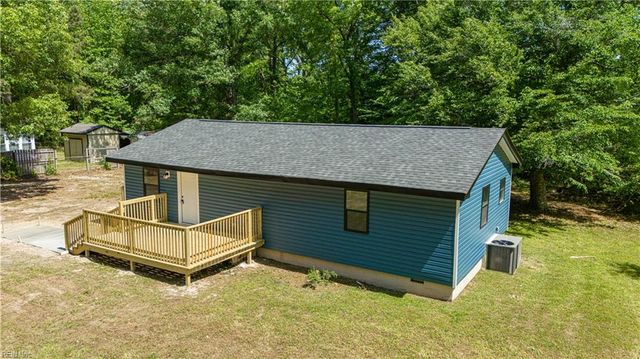 8480 Green Level RD, Ivor, VA 23866