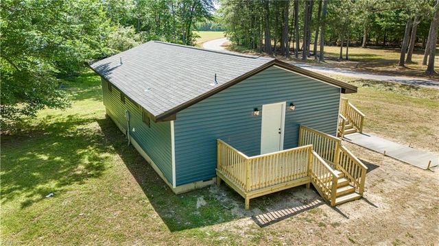 8480 Green Level RD, Ivor, VA 23866