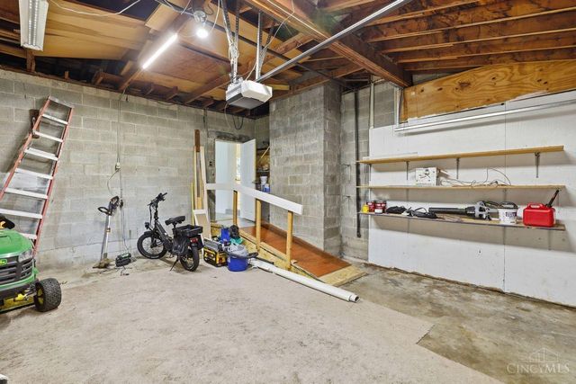 5501 Vonderhaar Court, Fairfield, OH 45014