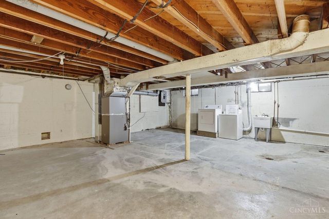 5501 Vonderhaar Court, Fairfield, OH 45014