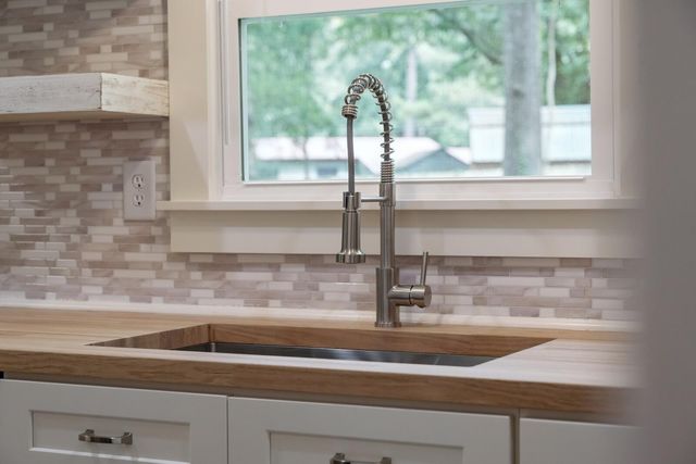 908 King Richard Drive, Charleston, SC 29407