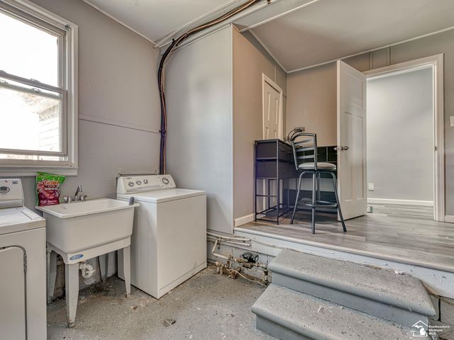 5932 Colorado Street, Romulus, MI 48174