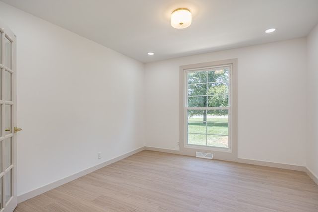 1707 Hillsboro Rd, Franklin, TN 37069