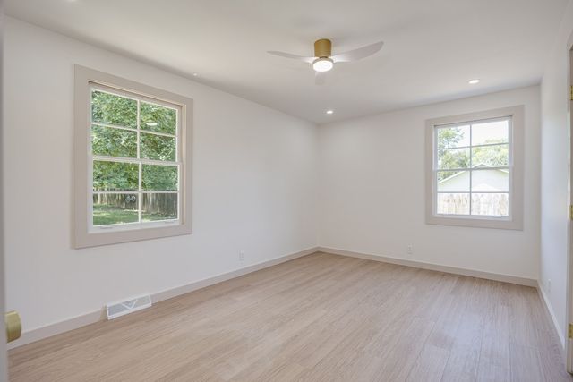 1707 Hillsboro Rd, Franklin, TN 37069