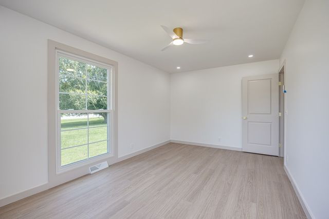 1707 Hillsboro Rd, Franklin, TN 37069