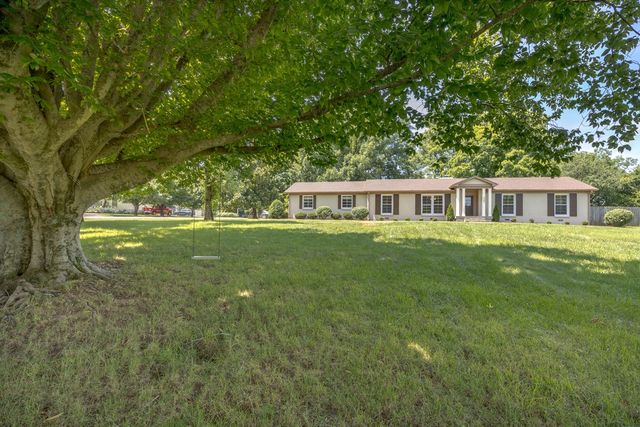1707 Hillsboro Rd, Franklin, TN 37069