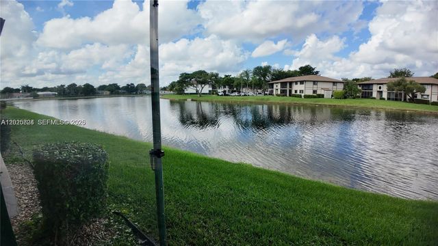 9577 W Mcnab Rd 110, Tamarac, FL 33321