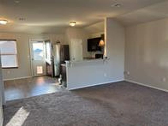 10009 Copperhead Road, Yukon, OK 73099