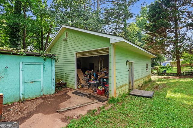 493 Mehaffey Drive, Fairburn, GA 30213