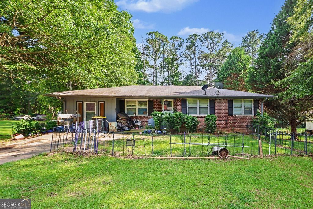 493 Mehaffey Drive, Fairburn, GA 30213