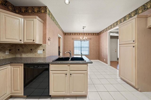 15800 Napa Ridge, Edmond, OK 73013