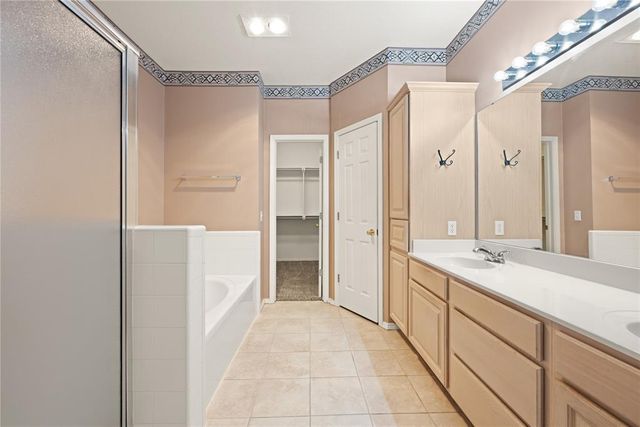 15800 Napa Ridge, Edmond, OK 73013