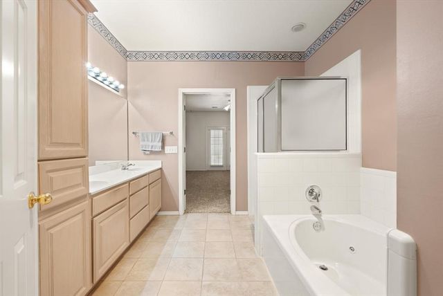 15800 Napa Ridge, Edmond, OK 73013
