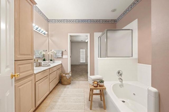 15800 Napa Ridge, Edmond, OK 73013