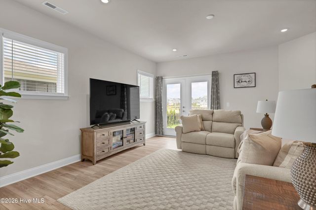 1104 Trisail Terrace, Wilmington, NC 28412