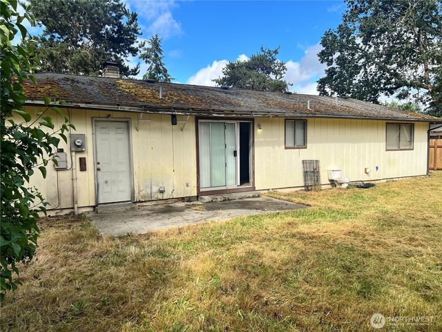 19413 Crescent Drive E, Spanaway, WA 98387
