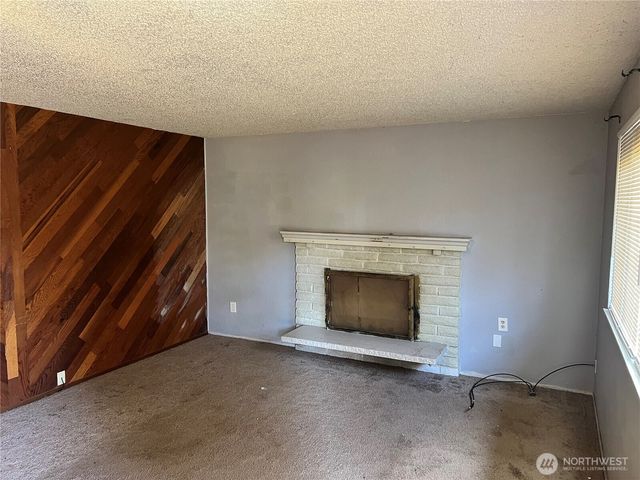 19413 Crescent Drive E, Spanaway, WA 98387