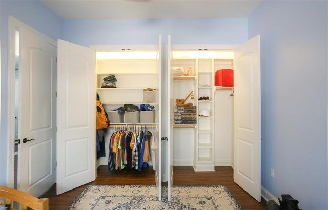 936 Chartres Drive, Lake Charles, LA 70605