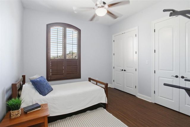 936 Chartres Drive, Lake Charles, LA 70605