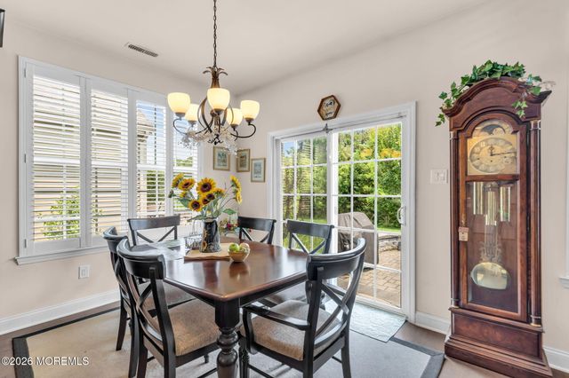 31 Mason Drive, Jackson, NJ 08527