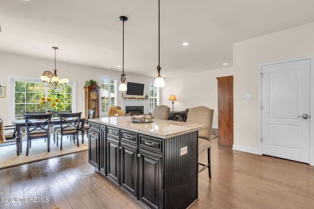31 Mason Drive, Jackson, NJ 08527