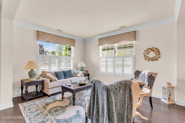 31 Mason Drive, Jackson, NJ 08527