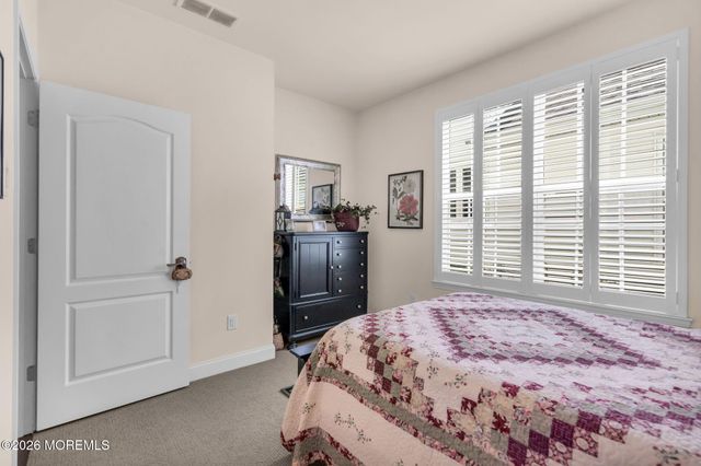 31 Mason Drive, Jackson, NJ 08527