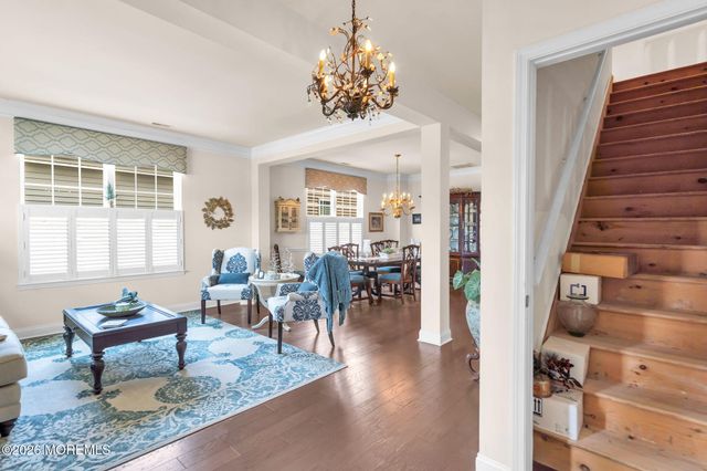31 Mason Drive, Jackson, NJ 08527