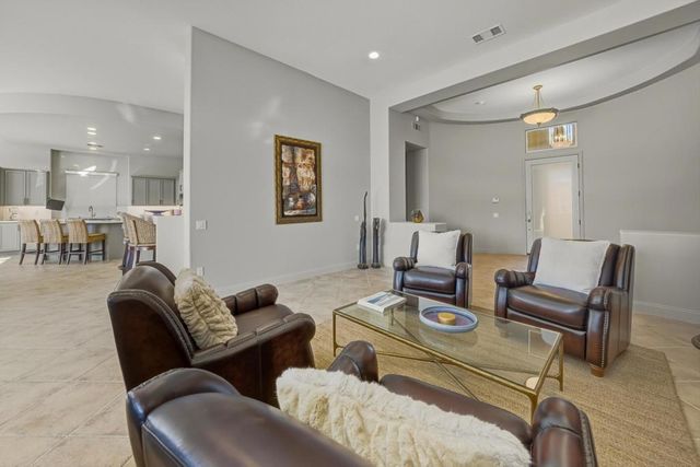 81675 Tiburon Drive, La Quinta, CA 92253