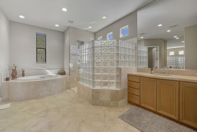 81675 Tiburon Drive, La Quinta, CA 92253