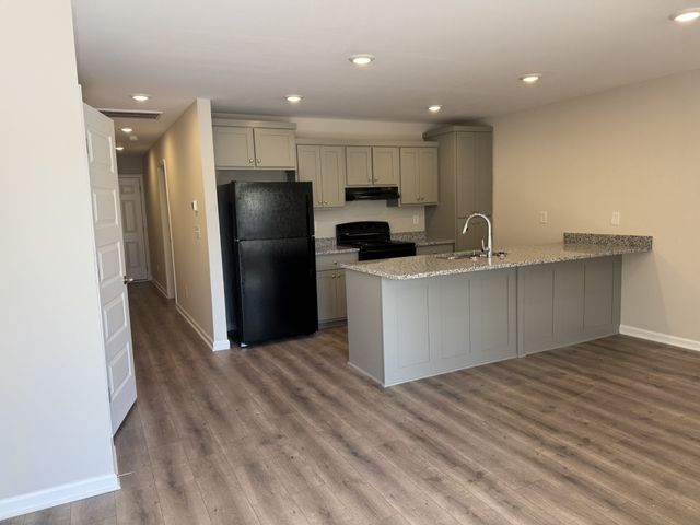 205 Mountaindale Dr, Smyrna, TN 37167