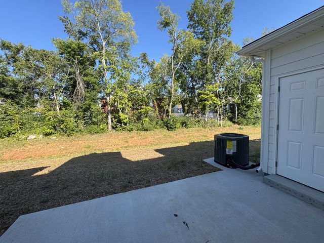 205 Mountaindale Dr, Smyrna, TN 37167