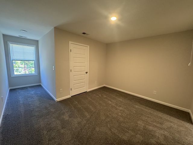 205 Mountaindale Dr, Smyrna, TN 37167