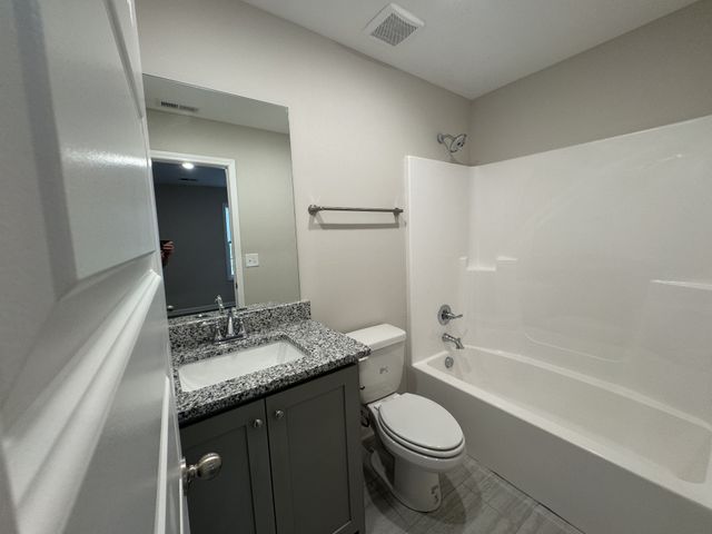 205 Mountaindale Dr, Smyrna, TN 37167