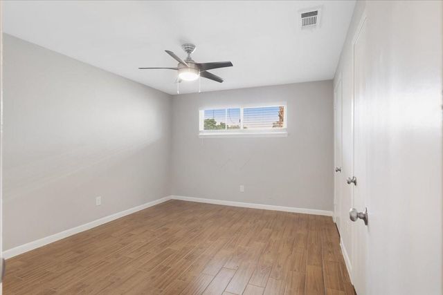 1016 E 7th Street 4, Houston, TX 77009