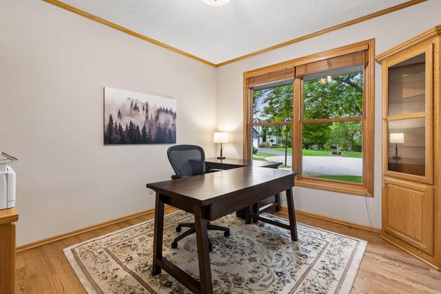 14841 Langdon Place, Eden Prairie, MN 55347