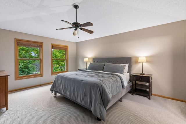 14841 Langdon Place, Eden Prairie, MN 55347