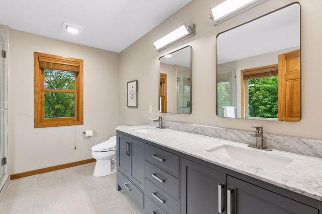 14841 Langdon Place, Eden Prairie, MN 55347
