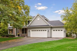 14841 Langdon Place, Eden Prairie, MN 55347