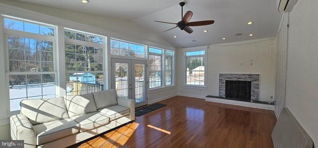 7542 CHERRY TREE DR, Fulton, MD 20759