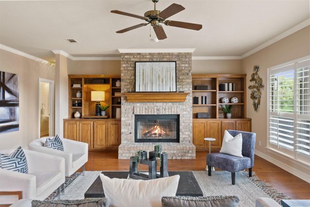 6608 Winterberry DR, Austin, TX 78750