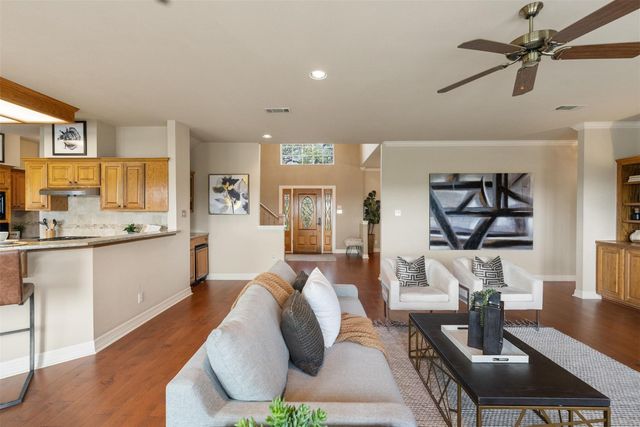 6608 Winterberry DR, Austin, TX 78750