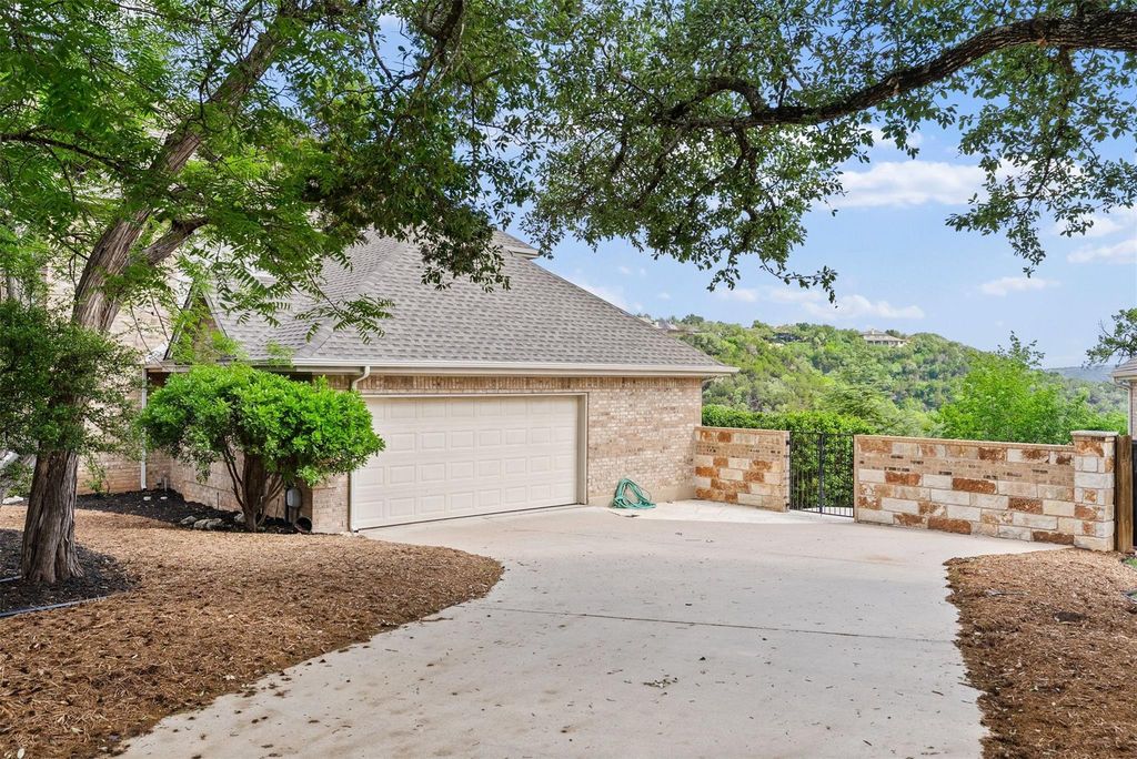6608 Winterberry DR, Austin, TX 78750